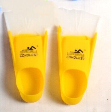 Kids Swimming Training Fins - Professional Silicone Short Fins Forge Maison